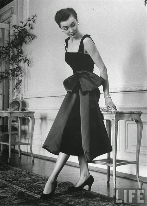 1949 dior|christian diors new look 1950s.